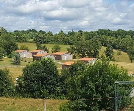 Les Chalets D Hermine Montredon-Labessonnié Exteriér fotografie